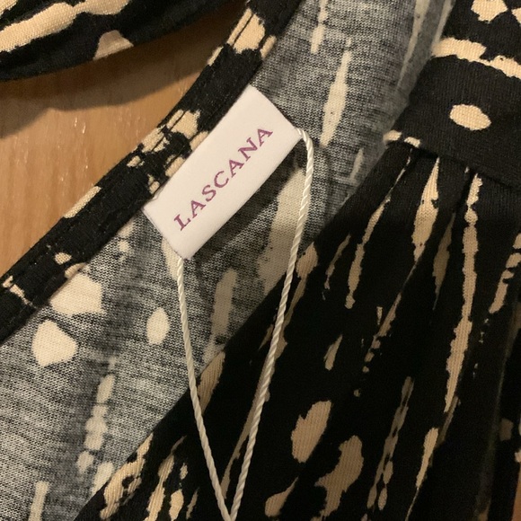 Dress - Picture 2 of 7